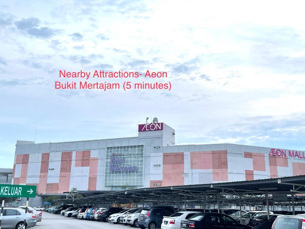 Entire Cozy Home 16 • 3 Bedroom @ Alma Bukit Mertajam Exterior foto