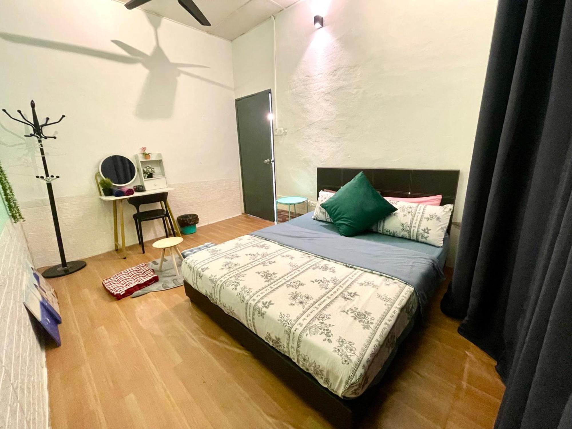 Entire Cozy Home 16 • 3 Bedroom @ Alma Bukit Mertajam Exterior foto